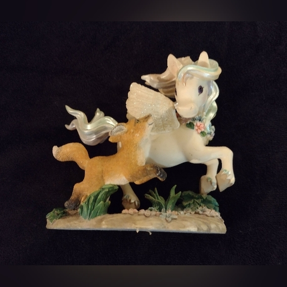 Hamilton Other - Vintage Hamilton figurine